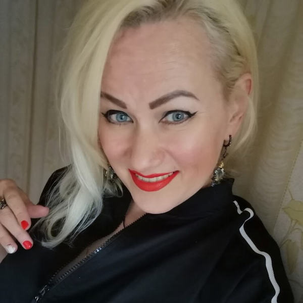 reviews/o-yablokova.jpg